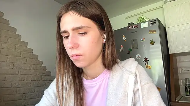 ElsieKuhlmann live XXX chat