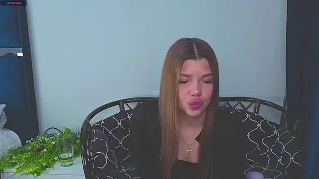 DelenaRines Live XXX-Chat