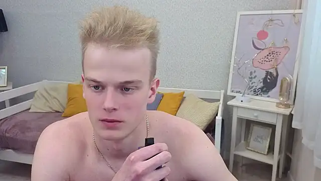 Pokazy przed kamerką – Dattouz