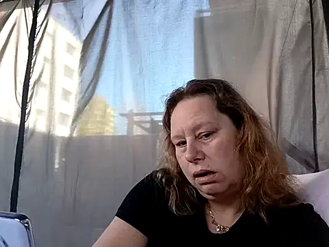 Онлайн чат XXX Jahudka47