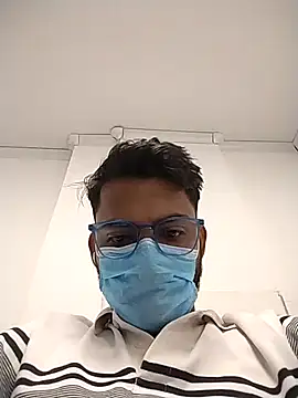 Онлайн чат XXX themasklover