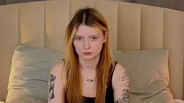 AlyssFrost webkamerás műsora