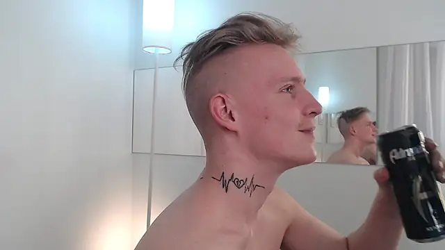 AlexxSweet Live XXX-chat