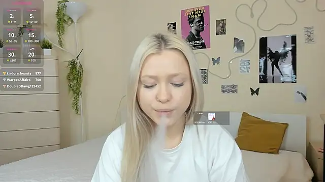 MidnightPoise Webcam Show