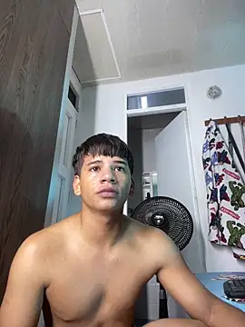 Aless_bigg – Naživo XXX chat