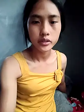 Chat +18 de Hoa-tuylip ao vivo
