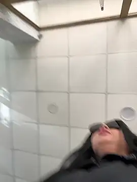Czat XXX na żywo – CrazzyChicks