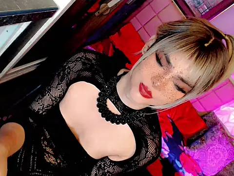 BEYBIDOMME 在線直播表演