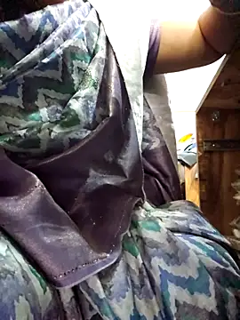 Živý XXX chat indianhotwife639