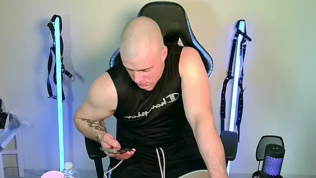 Telenok's Live XXX Chat