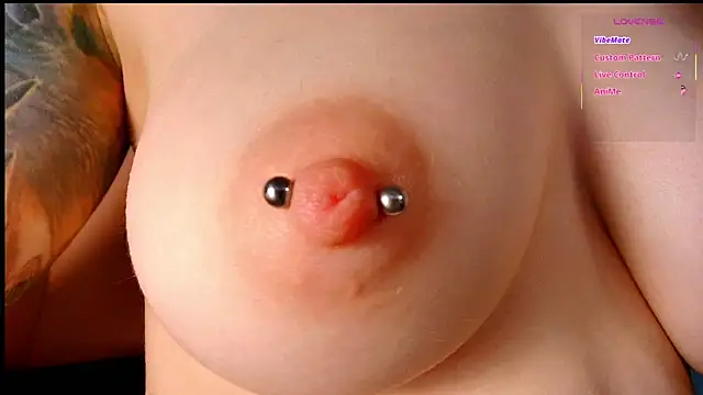Chatroom XXX en direct de GoodWitch_