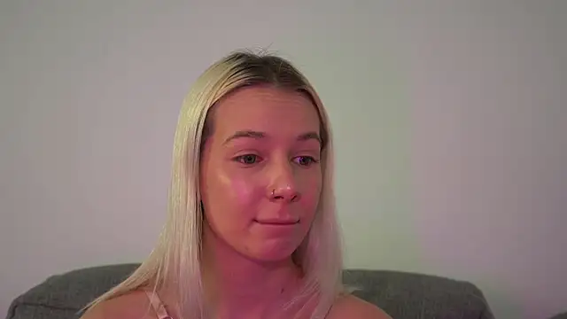 Czat XXX na żywo – RanyThomson