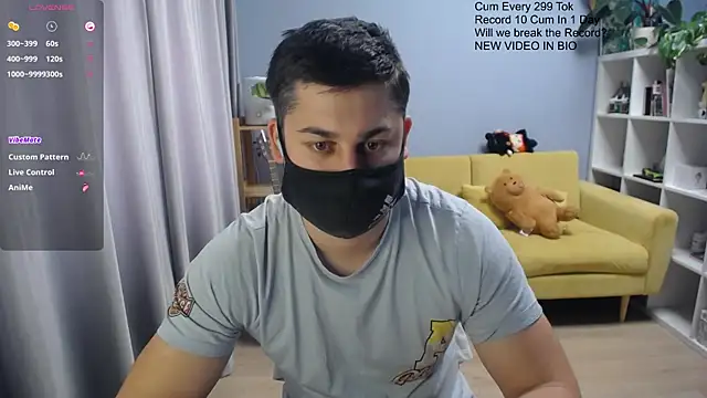 Chat XXX en directo de Tomguys