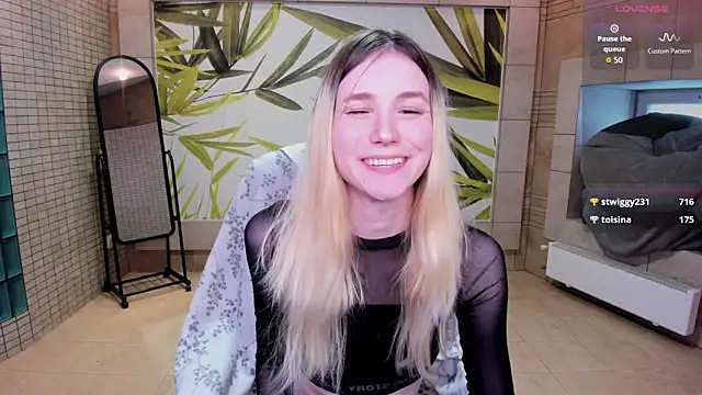 fleximona Adlı Modelin Canlı XXX Sohbeti