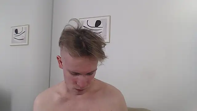 AlexxSweet élő XXX-chatje