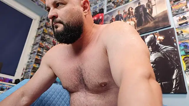 Muscle_Bear Webcam show