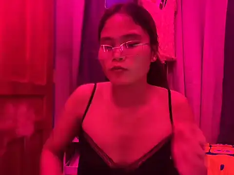 urhotiest_gurl Pertunjukan Webcam