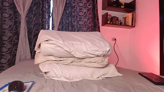 ArturoCardona_ Show Webcam