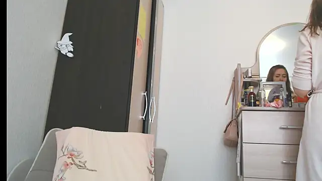 NicoleEunice87 élő XXX-chatje