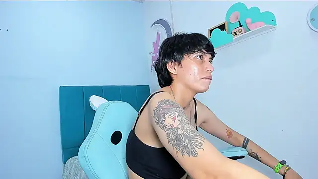 Chat XXX en directo de ivyheat3