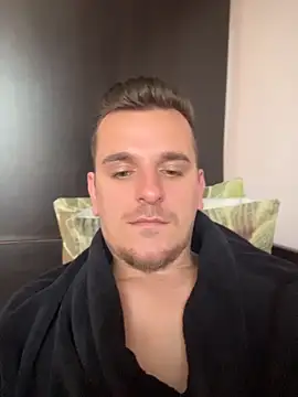 Huge_cock22cm Webcam show