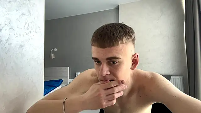 SoloFury Live XXX-Chat