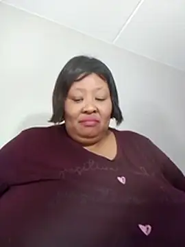 nancy111 élő XXX-chatje
