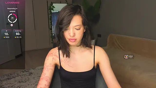 RikoAsada's Live XXX Chat