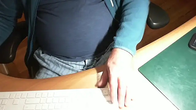 Ozplayer77 Webcam Show
