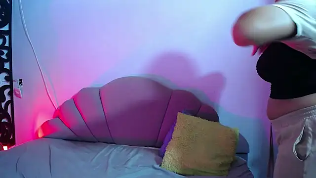 horny_babyss' Live XXX Chat