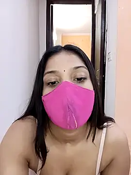 Cute_Rakhi8 élő XXX-chatje