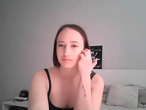 DarkMirel webcam show