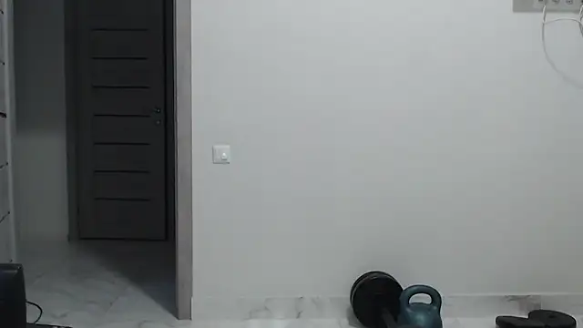maxi_foxxx: вебкам-шоу