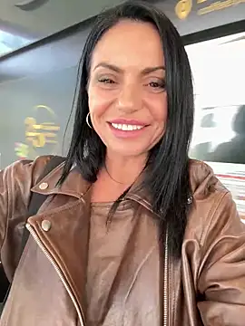 KimKelly13's Live XXX Chat