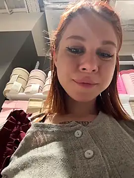 RosieSecret – Live XXX-chat