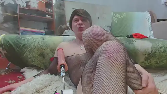 AlinasissyXX Webcam Show
