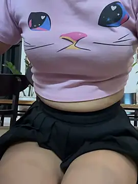 Chun_Ae95 Chat XXX live