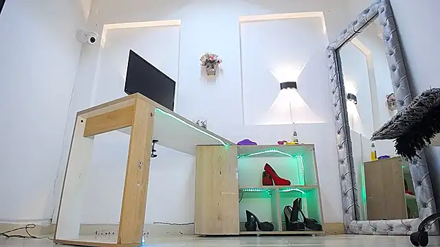 Kathleen_Rodriguez webcam show