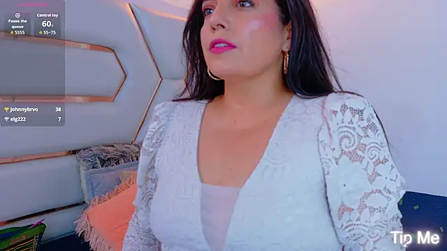 Chat XXX ao vivo de miiaa_collins_