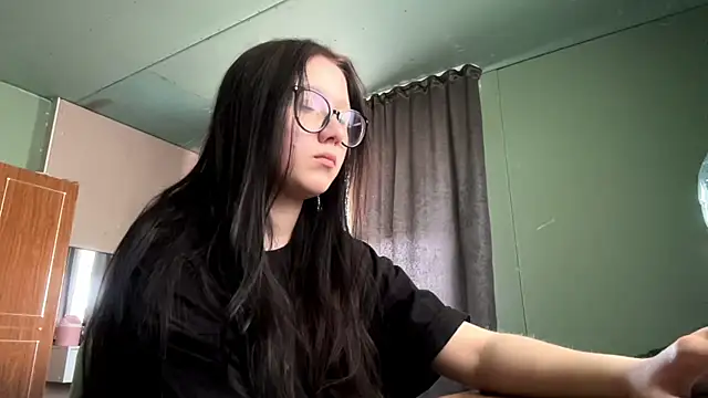 Živý XXX chat AdelleBaggenstoss