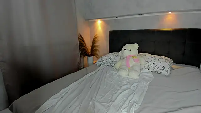 Jenny_Jimmy Chat XXX in diretta