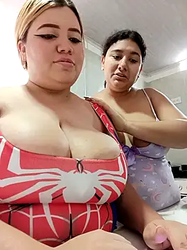 Sara_y_Amy's Live XXX Chat
