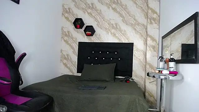 issa__love Chat XXX in diretta