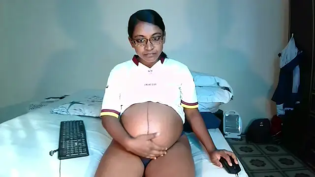 indiansweetflava 即時 XXX 聊天