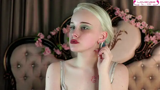KirstinMcgeady's Live XXX Chat