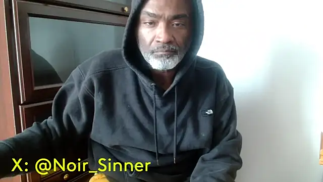 sinnernoir Show in webcam
