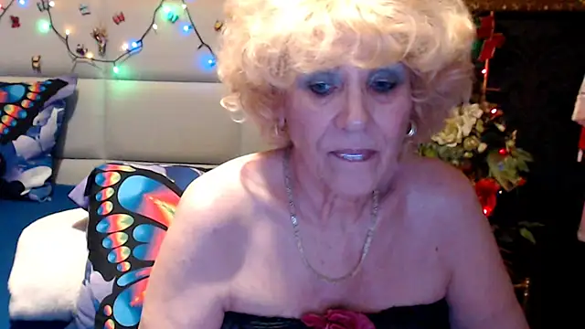 HappyWomanOn 网络视讯表演