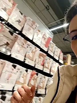 RebeccaNoble Chat XXX live