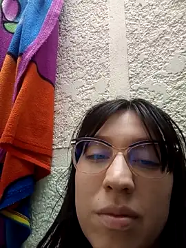 Онлайн чат XXX CoralSmit