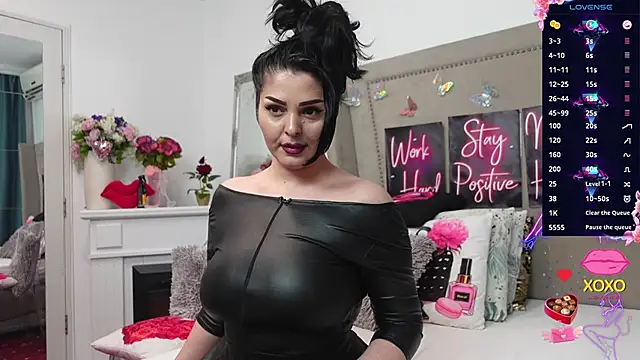 XXX chat uživo modela LexyRene
